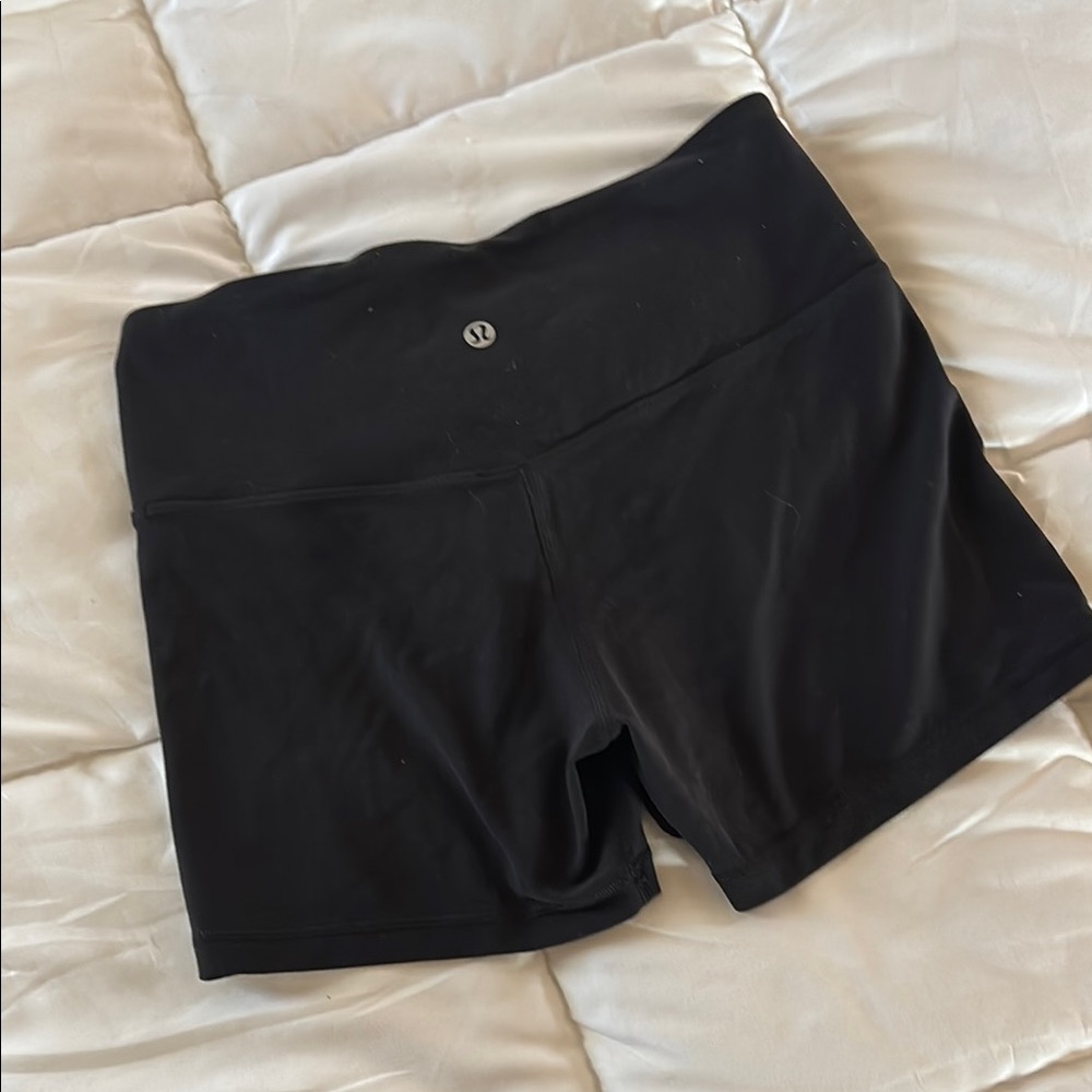 LULULEMON Align™ Wrap-Waist Short 4" – Black, Size 6